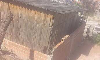 Imagem: Terreno barraco