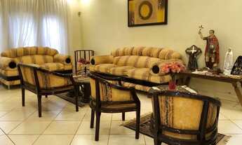 Imagem 4: Casa para venda em JARDIM CALIFÓRNIA de 272.48m² com 4 Quartos, 1 Suite e 4 Garagens