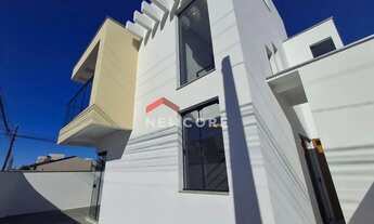 Imagem 5: Sobrado em Rua Bromelias - Itacolomi - Balneário Piçarras/SC