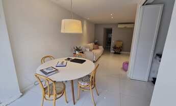 Imagem 3: Apartamento reformado para venda na Gávea com 03 quartos