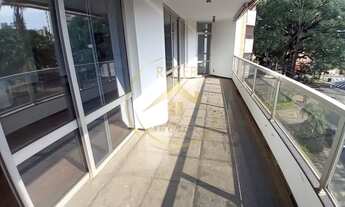 Imagem 3: Apartamento para venda. Localização privilegiada no Centro de Convivência, comércios e ban