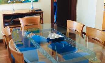 Imagem 4: ¾ amplo, com varanda e 2 garagens, no coração da Graça!