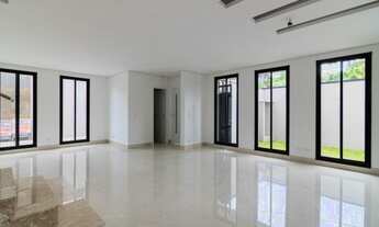 Imagem 3: Sobrado para venda com 230 metros quadrados com 5 quartos em São Francisco - Curitiba - PR