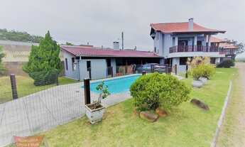 Imagem: Sobrado tríplex em Condomínio com acesso