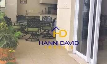 Imagem 6: Apartamento impecável com Varanda Gourmet e Piscina, Condomínio Clube com Quadra de Tênis