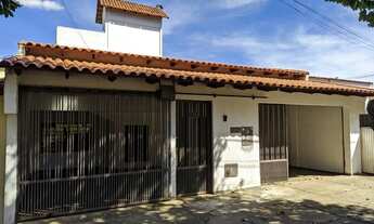 Imagem 2: Vende Sobrado 3 pavimentos no Caiçara, 5/4 mais terraço com vista pra Goiânia