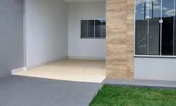 Imagem 2: Casa para venda possui 105 metros quadrados com 3 quartos em Jardim Serrano - Caldas Novas