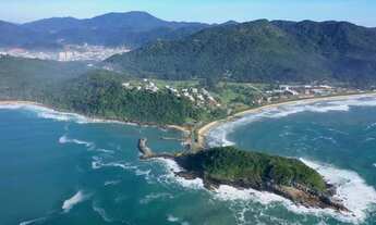 Imagem 6: Casa de condomínio sobrado para venda tem 811 metros quadrados com 4 quartos