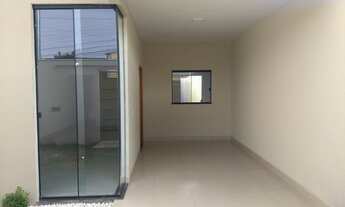 Imagem 2: Casa com 3 quartos, lote de 180 m² com piscina no Setor Pedro Ludovico