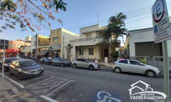 Imagem 5: Vendo Sobrado na Praça Principal de Lorena