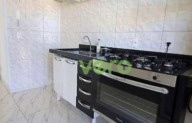 Imagem 4: Apartamento com 2 dormitórios para alugar, 52 m² por R$ 800,00/mês - Catharina Zanaga - Am