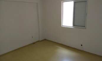 Imagem 5: Apartamento próximo ao Largo do Rudge Ramos na Rua Vergueiro. Com 85 m² de área útil, são