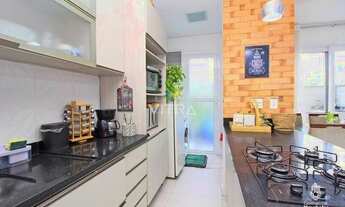 Imagem 5: Casa de condomínio para venda tem 192 metros quadrados com 3 quartos em Glória - Porto Ale