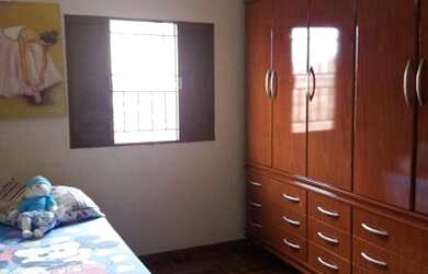 Imagem 3: Lindo sobrado com 4 dorms para venda no Bosque dos Eucaliptos