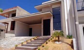 Imagem: Casa Térrea com 03 suítes no Condomínio