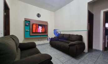 Imagem 4: Residência multifamiliar com salão comercial; 3 moradias da mesma família; 3 vagas