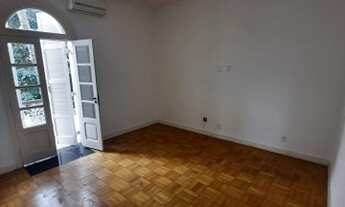 Imagem 3: Sobrado para aluguel tem 330 metros quadrados com 4 quartos em Vila Mariana - São Paulo