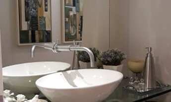 Imagem 6: Casa Alto Padrão com Piscina na Região Central - Apucarana - PR