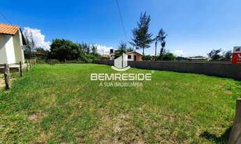 Imagem 2: Terreno bem localizado no Balneário Camacho