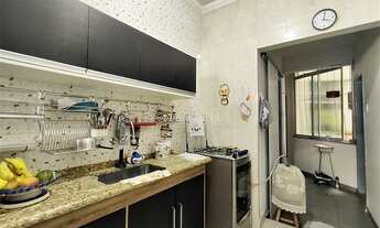 Imagem 14: Ref.: 2035 - Apartamento todo reformado com ótimo acabamento, arejado e ventilado, próximo