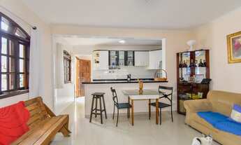 Imagem 2: Sobrado para venda tem 277 metros quadrados com 5 quartos em Atuba - Curitiba - PR