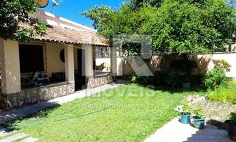 Imagem 2: Casa com 3 quartos e anexo à poucos mts do centro comercial *Pt-03