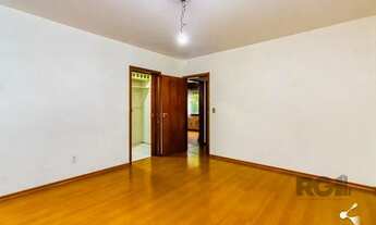 Imagem 3: Apartamento com 2 dormitórios e 1 vaga de garagem escriturada no bairro Rio Branco