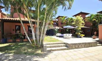 Imagem: A venda 4 casas em Búzios com RGI excelente