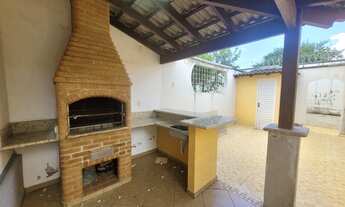 Imagem 4: Excelente casa para aluguel no Bairro Jardim das Palmeiras em Uberlândia - MG