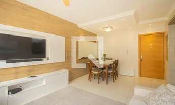 Imagem 3: Apartamento para Aluguel - Passo D'areia, 2 Quartos, 75 m2