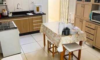 Imagem 2: Térrea para venda tem 185 metros quadrados com 3 quartos em Santa Mônica - Uberlândia - MG