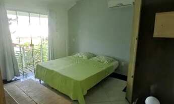 Imagem: Suíte a 50m da praia do Campeche