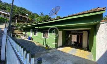 Imagem: Casa à venda no bairro Centro - Guaramirim/SC