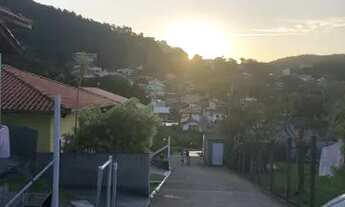 Imagem: Aluga se casa norte da ilha da magia