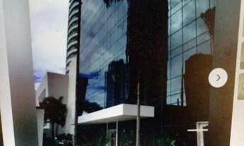 Imagem 2: Sala Comercial Mirai Oficce, 32m², andar alto, janela para Baia. com 1 banheiro. Em andar