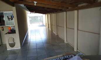 Imagem 3: Casa Campos dourados