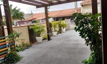 Imagem 4: Casa de 3 quartos sendo 1 suíte localizada no bairro los Angeles em Barra Velha - SC