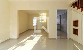 Imagem 2: Casa à Venda - Paraíso, 2 Quartos, 132 m2