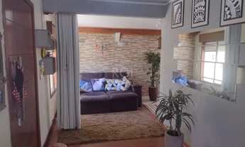 Imagem 4: Casa 2 dormitórios, 1 suíte, vaga de garagem, Bairro Parque Florido