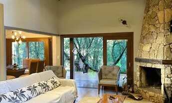 Imagem 4: GRAMADO - Casa Padrão - Pórtico