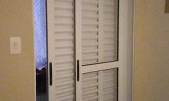 Imagem 3: Sobrado na região central de Ferraz, ótima localização!!