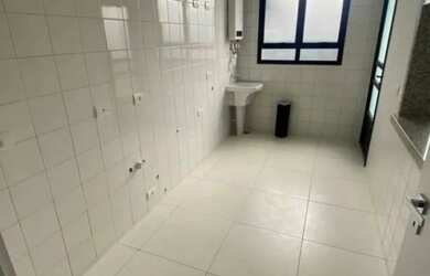 Imagem 2: Casa para venda possui 100 metros quadrados com 3 quartos em Centro - Bertioga - São Paulo