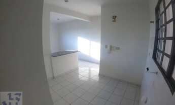 Imagem 5: Apartamento com 3 quartos para alugar por R$ 650.00, 10.00 m2 - NUCLEO HABITACIONAL PAPA J