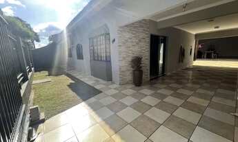 Imagem 5: VENDA Casa com 4 dormitórios