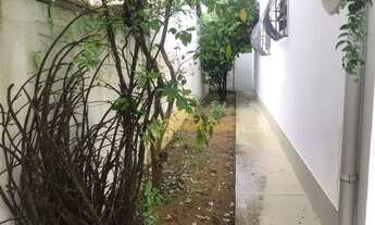 Imagem 7: Excelente casa linear terreno inteiro com 3 quartos para alugar, 150 m², próximo ao Centro