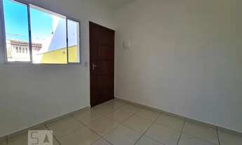 Imagem 3: Casa para Aluguel - Jardim Prestes de Barros, 2 Quartos, 55 m2