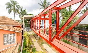 Imagem 6: Casa feita por arquiteto com a ideia de suspenso na floresta com 4 Suítes,400m² à venda, B