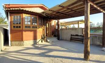 Imagem 2: TORRANDO ! CASA 2 DORMITÓRIOS COM PISCINA HÁ 4 QUADRAS DO MAR EM CAPÃO DA CANOA