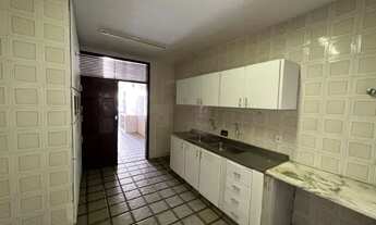 Imagem 4: Casa em Itapuã Casa com 3 dormitórios