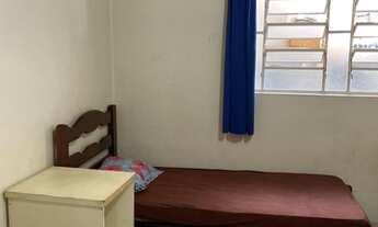 Imagem 2: Quarto mobiliário